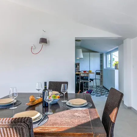 La Ganivelle By Interhome Tatil Evi